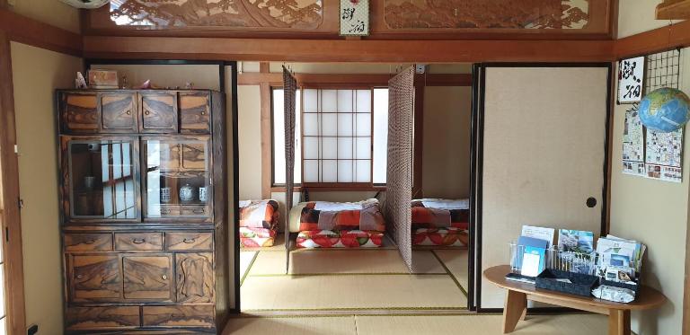 Guesthouse Oyado Iizaka - Ferienwohnung Fukushima