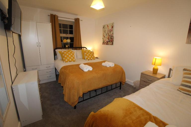 Pavement House Sutton in Ashfield by Smart Corporate Stays - Chambres d'hôtes Sutton in Ashfield