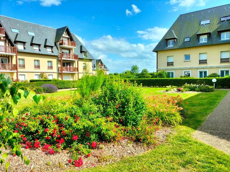 Le Trianon, Magnifique appartement proche plage et Deauville - B&B Blonville-sur-Mer