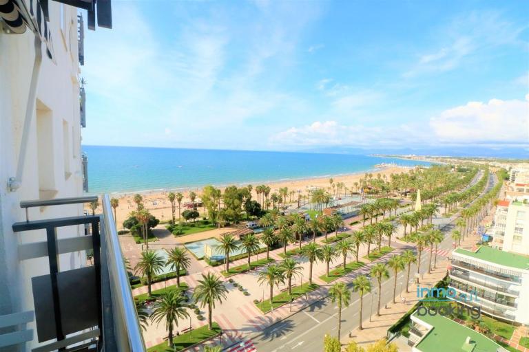 SUNBEACH RODAS Climatizado , Wifi y Vistas al Mar - Bed and Breakfast Salou