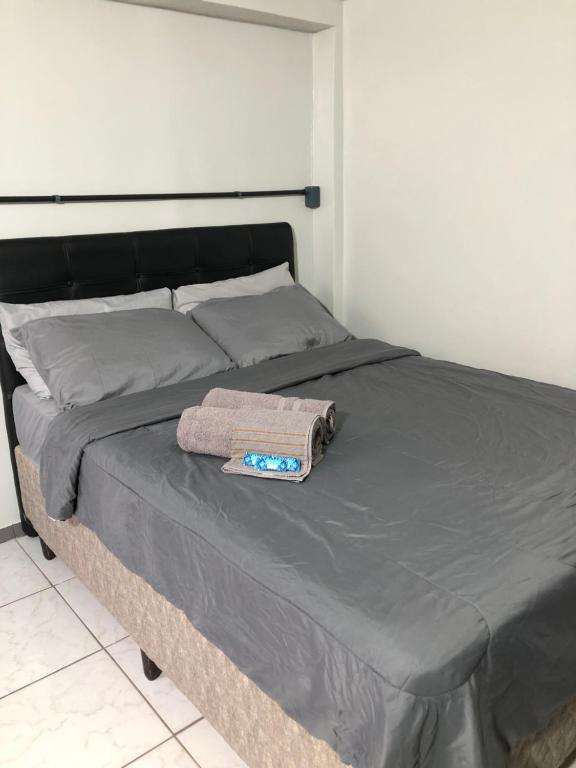 Unidade independente em sobrado, confortável e familiar no coração de Foz! TÉRREO e piscina compartilhada - Bed and Breakfast Foz do Iguaçu