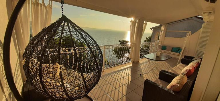 Sunrise Vid - B&B Dugi Rat