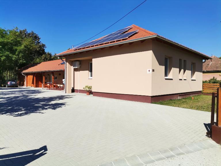 Ókerka Vendégház - B&B Csesztreg