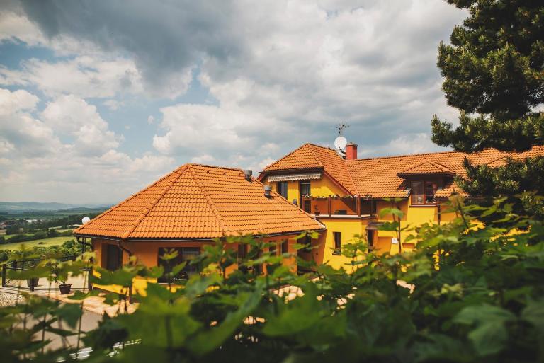 Apartmány Na Vyhlídce - Bed and Breakfast Paseka