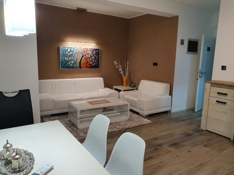 Apartmani Gandi - Ferienwohnung Bihać