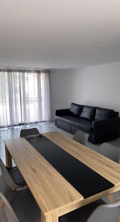 RDC Villa - Résidentiel - Entrée indépendante - Ferienwohnung Marseille