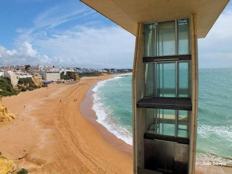 Sun Apartment on the Beach - Ferienwohnung Albufeira