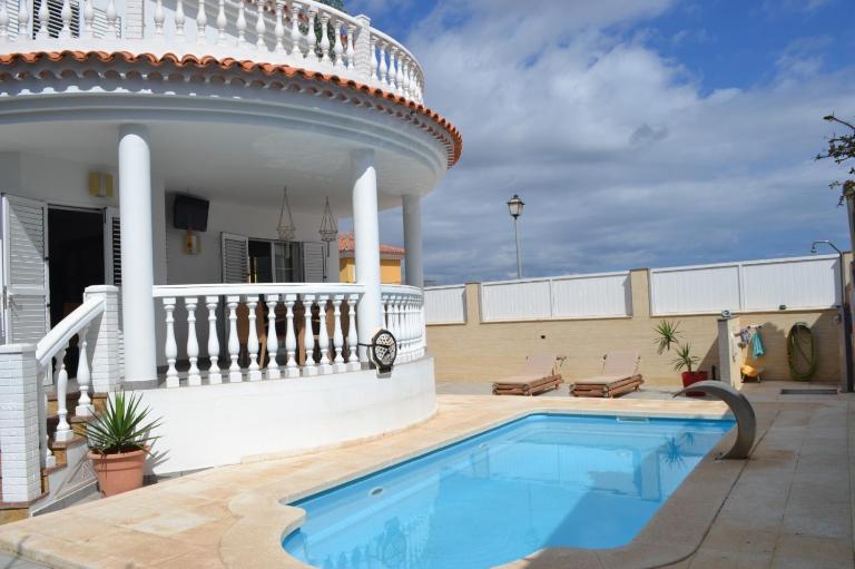 Villa Time For Us by Maspalomas Holiday Villas - Chambres d'hôtes Maspalomas