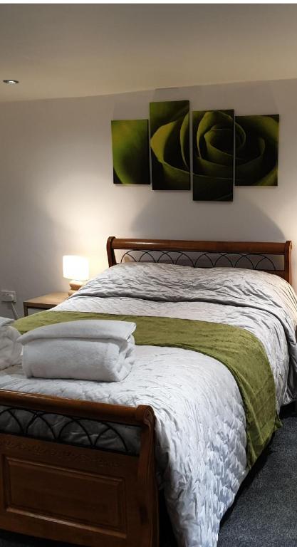 Horseshoe Forge Plover Cottage Lindley - B&B Huddersfield