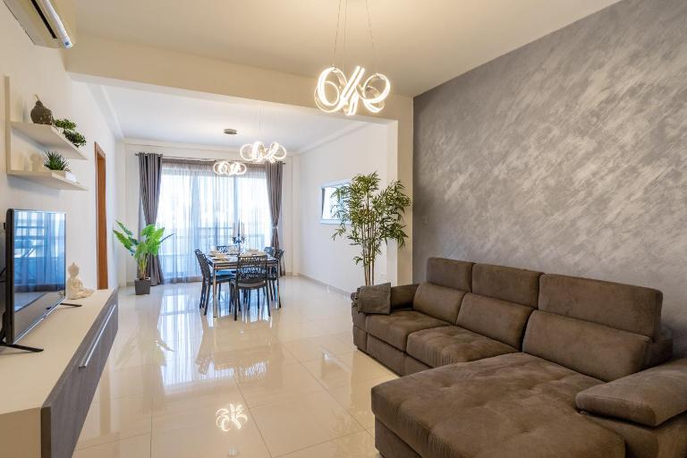 Brand New Apartment-2 Min From The Sea-Central Bugibba - B&B San Pawl il-Bahar
