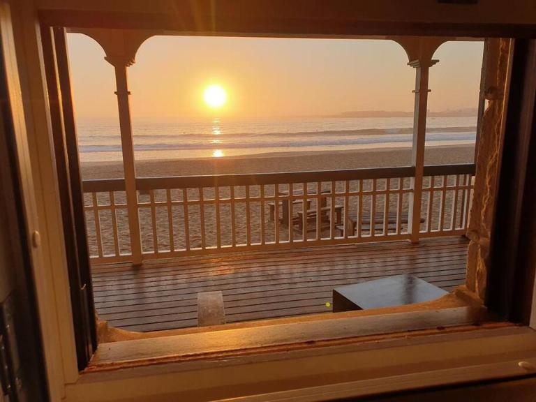 Santos Beach Pavilion E - B&B Mossel Bay