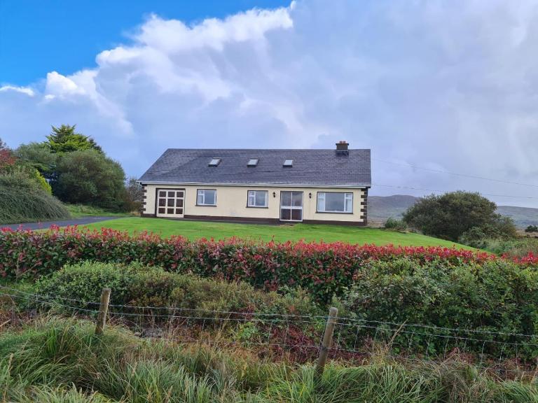 Tigh Mhartin - B&B Camus Eighter