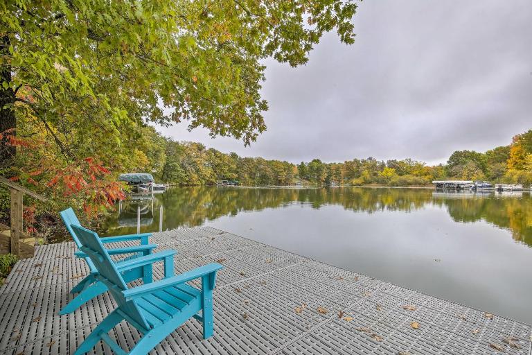 Birchwood Cottage with Red Cedar Lake Access! - B&B Birchwood