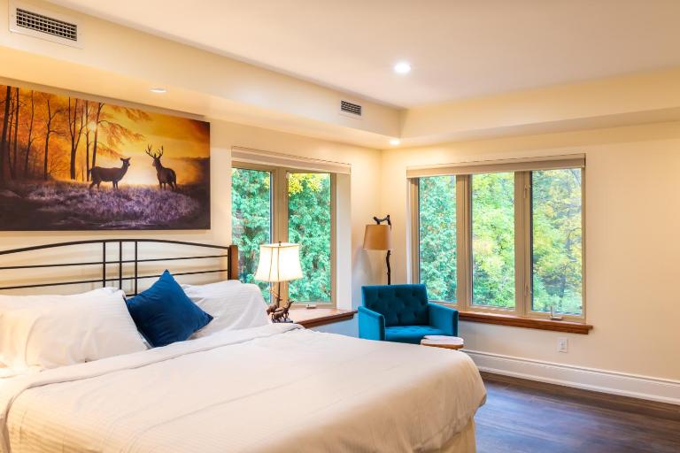 Fairy Bay Lakehouse - Chambres d'hôtes Huntsville