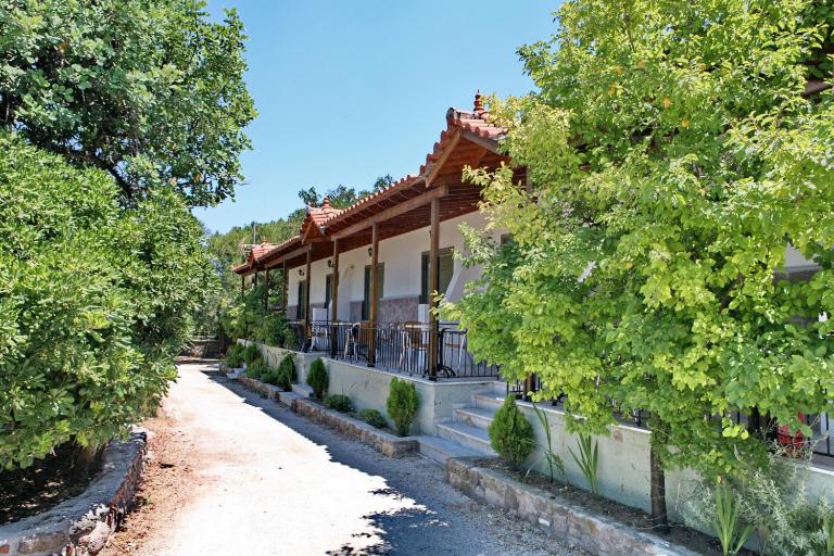 Paradisos Studios - B&B Pyrgi Thermis