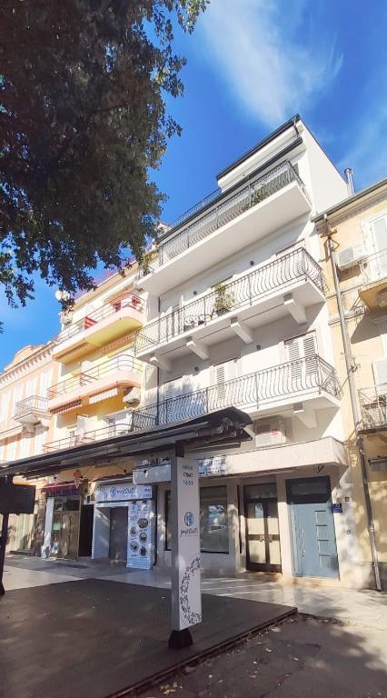 Ivana apartman 3 - Chambres d'hôtes Crikvenica