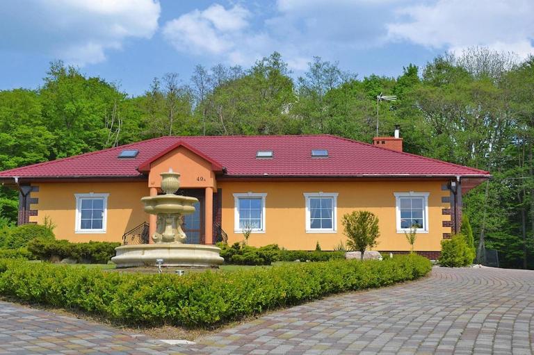 Comfortable XXL holiday villa by the pond - B&B Paproty