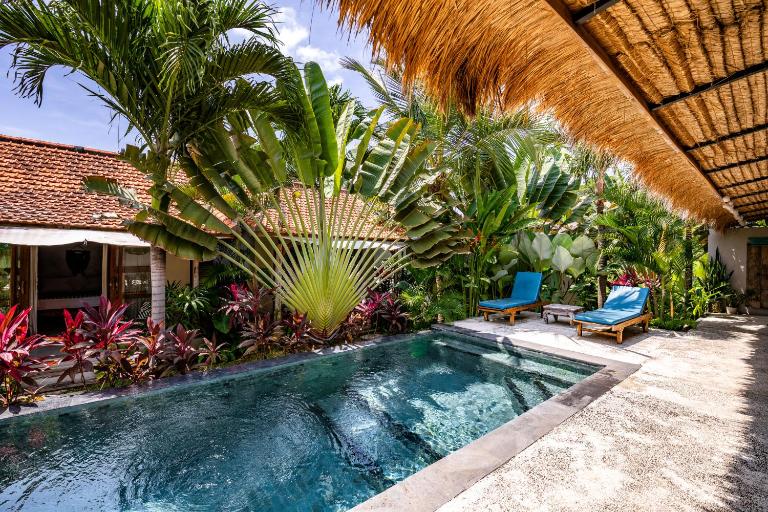 Seaside Tribe - Boutique Surf Stay & Retreat - Chambres d'hôtes Tanah Lot
