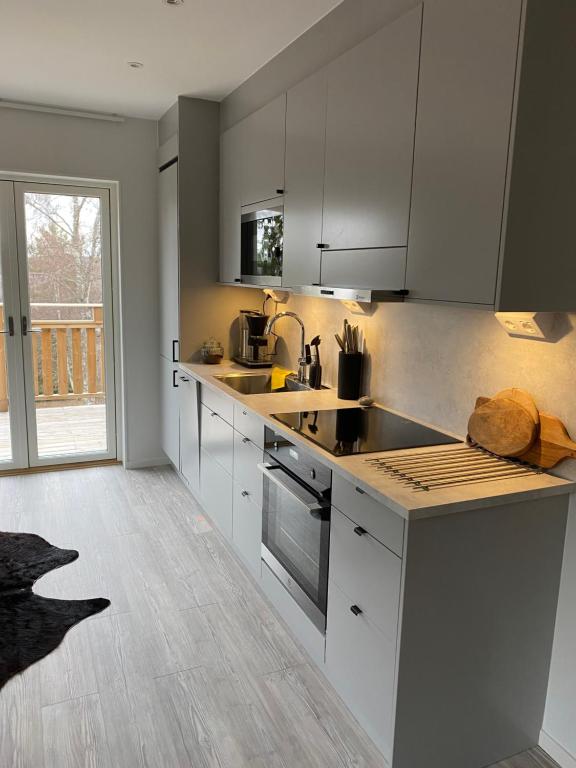 Naturnära boende i vackra Järvsö - F - B&B Järvsö