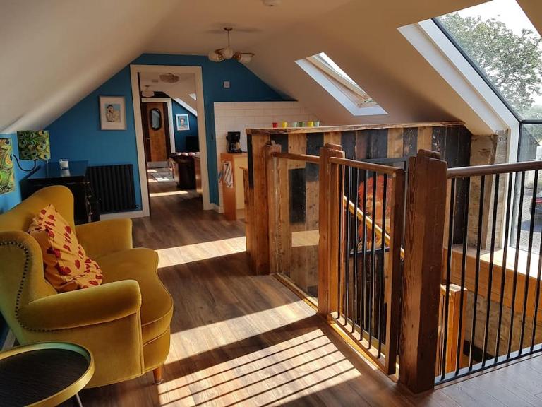 Bartholomew's Loft at Johnsfort - B&B Clonmellon