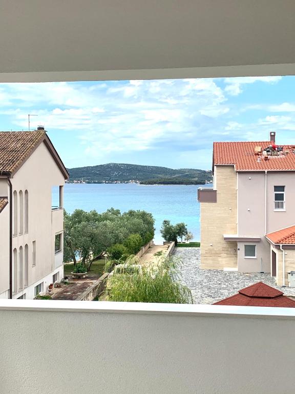 Apartment Lucie3 - Bed and Breakfast Biograd na Moru