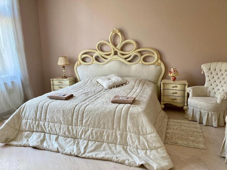 Royal Apartment - B&B Leopoli