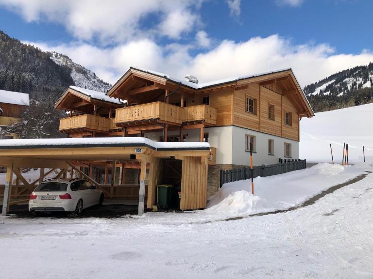 Dachstein West Apartments - Chambres d'hôtes Russbach am Pass Gschütt