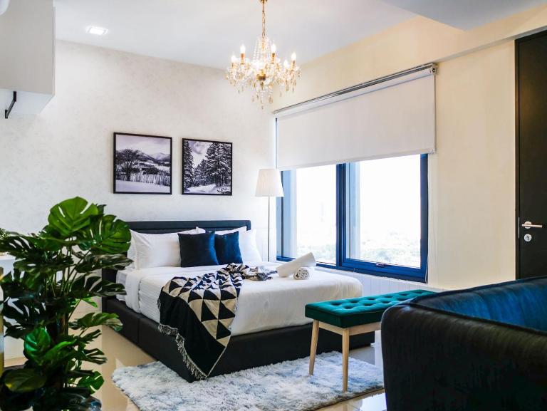 Tropicana 218 Macalister Studio with Seaview - B&B George Town