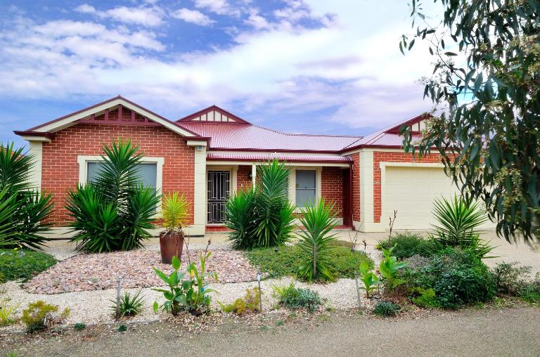 All Seasons Port Elliot Holiday House - B&B Port Elliot