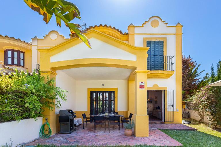 Isla de Guadalmina townhouse - B&B Marbella