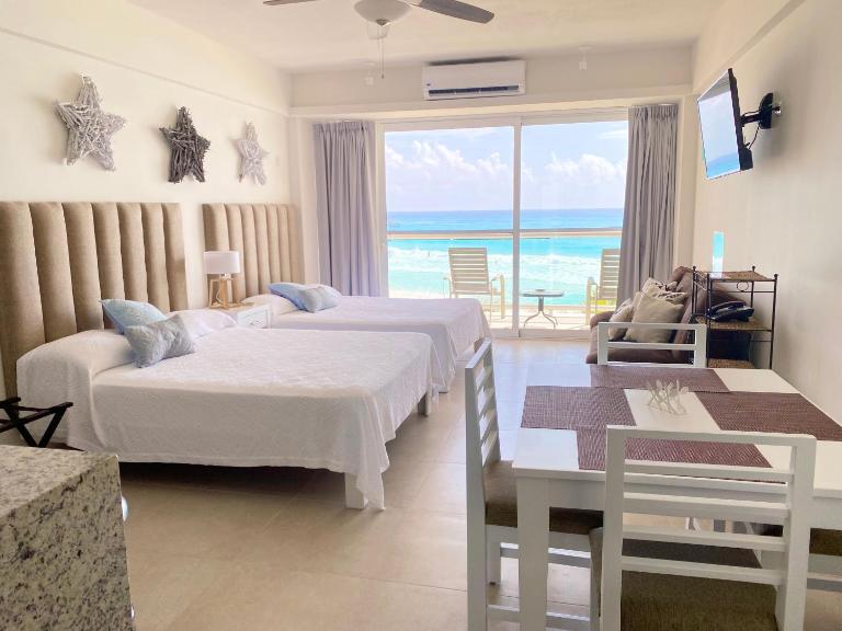 Salvia - Beachfront Studio - B&B Cancún