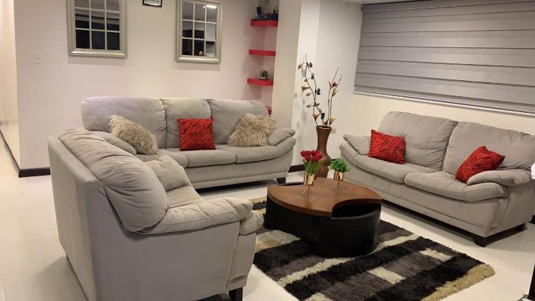 C&L Apartment - B&B Cuenca