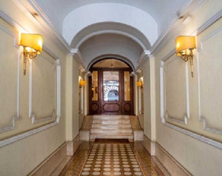 Veneto Holidays - Central Apartment in Via Veneto - Ferienwohnung Rom