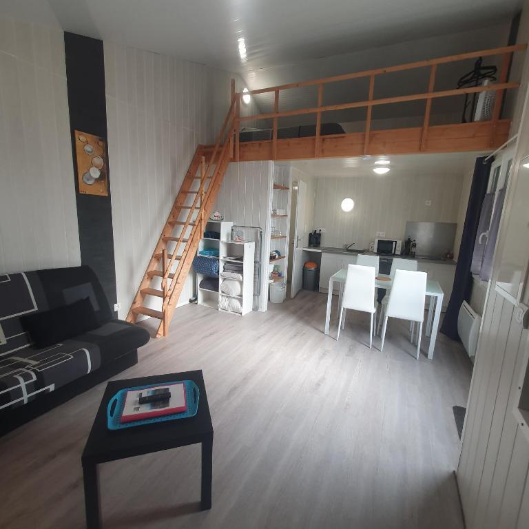 La Mezzanine - Studio - Centre-Ville - B&B Brassac-les-Mines
