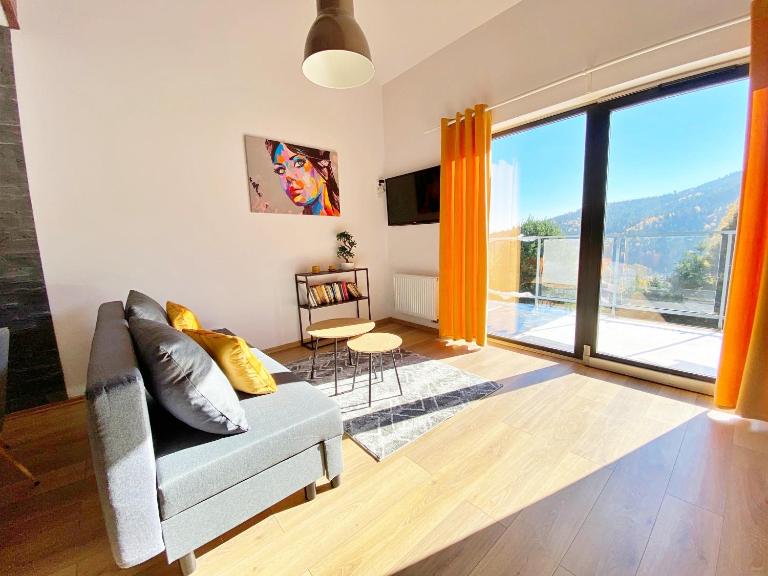 APARTAMENT SKANDYNAWSKI 2-poziomowy SAUNA JACUZZI - B&B Szczyrk