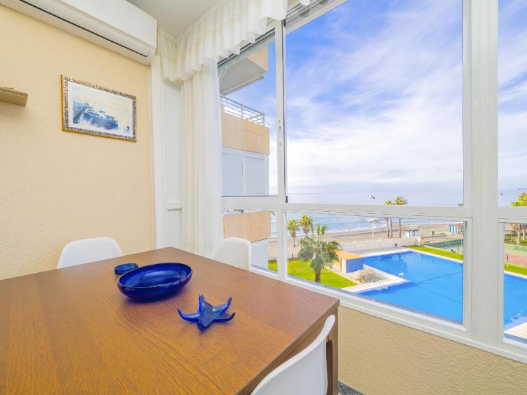 Cubo's Urban Beach Algarrobo - B&B Algarrobo