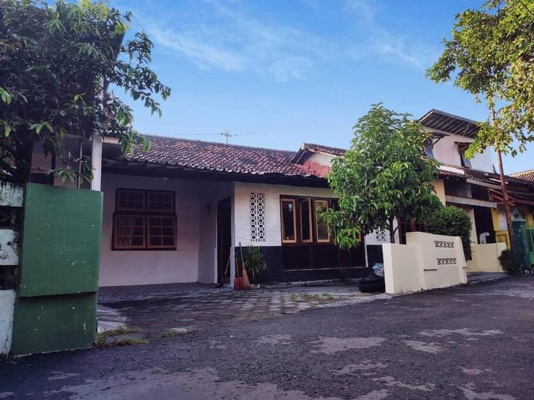 Budihardjo Homestay Tugu Malioboro Yogyakarta - Chambres d'hôtes Yogyakarta