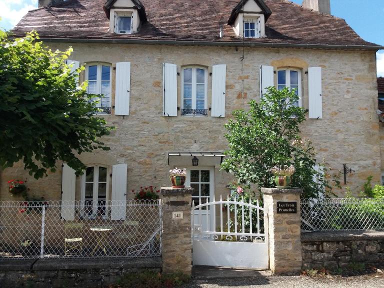 Les Trois Prunelles - B&B Saint-Pierre-Toirac