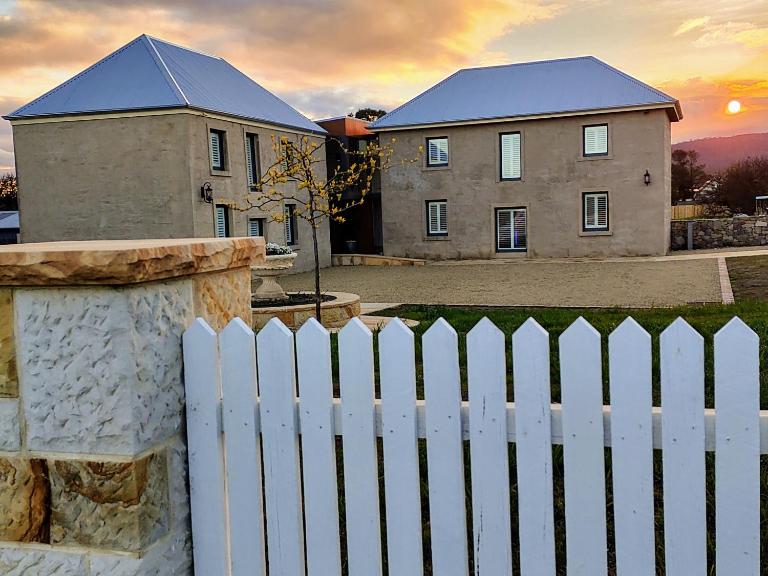 Triabunna Barracks - Chambres d'hôtes Triabunna