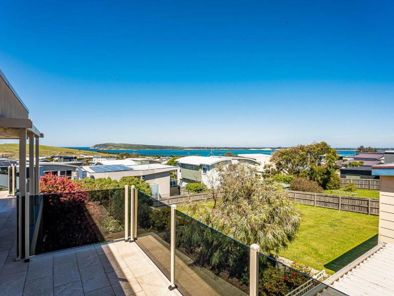 Ocean View - Bed and Breakfast San Remo