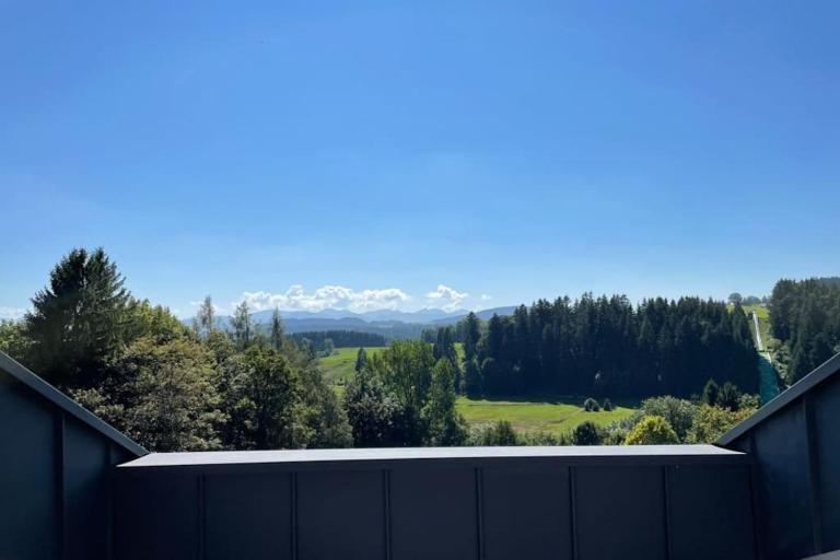 Traumhafter Bergblick im Allgäuer Luftkurort - B&B Buchenberg