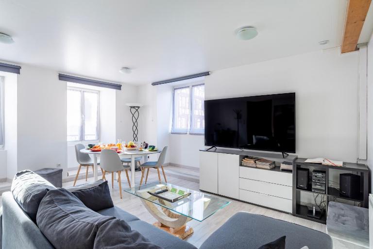 Gite Le Carpe Diem - Classé 3 étoiles - Parking, wifi, jeux société - B&B Marmoutier