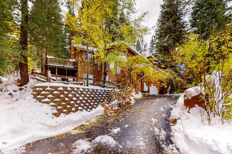 Laurelwood Manor - Ferienwohnung Truckee