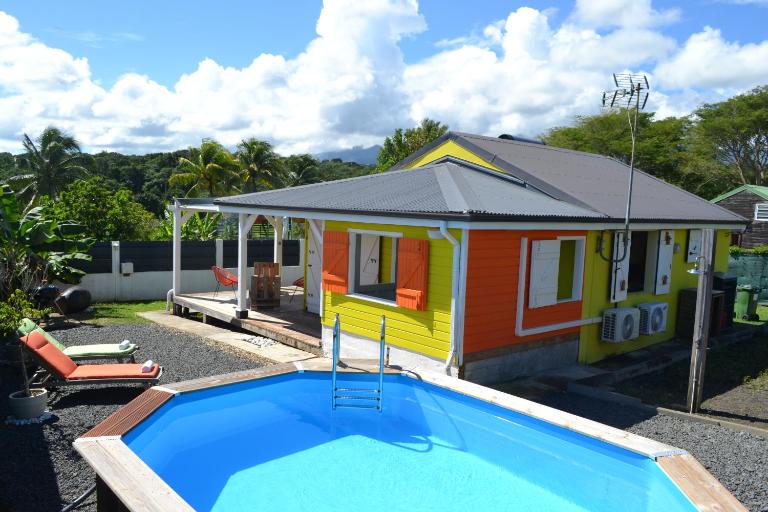 Mini-villa entre montagne et mer - B&B Goyave