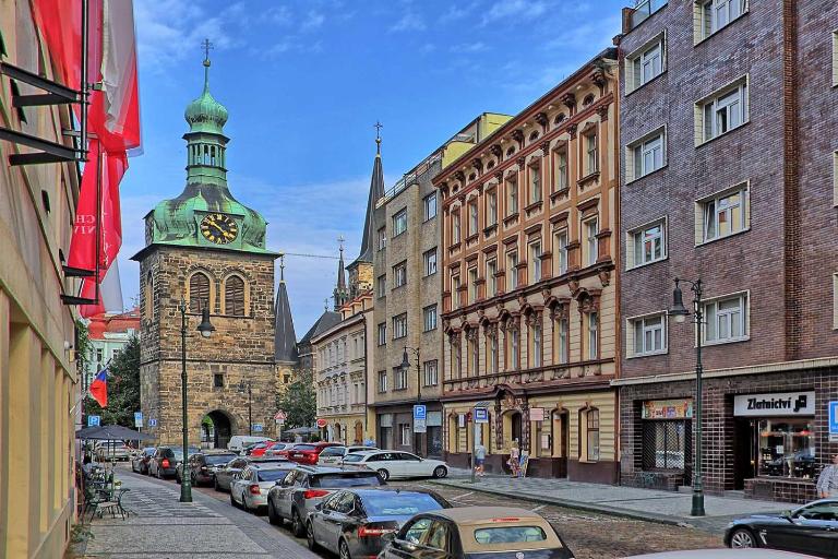 Peter's Tower Apartments - Ferienwohnung Prag