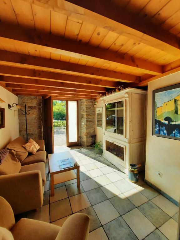 Errotazar apartamento M - B&B Alsasua – Altsasu