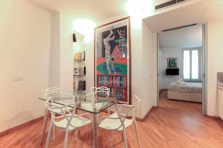 Brera area Lovely Apt close to Piazza Duomo - Bed and Breakfast Milaan