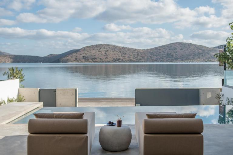 Villa Mimaze Minimalist Living - Bed and Breakfast Eloúnda