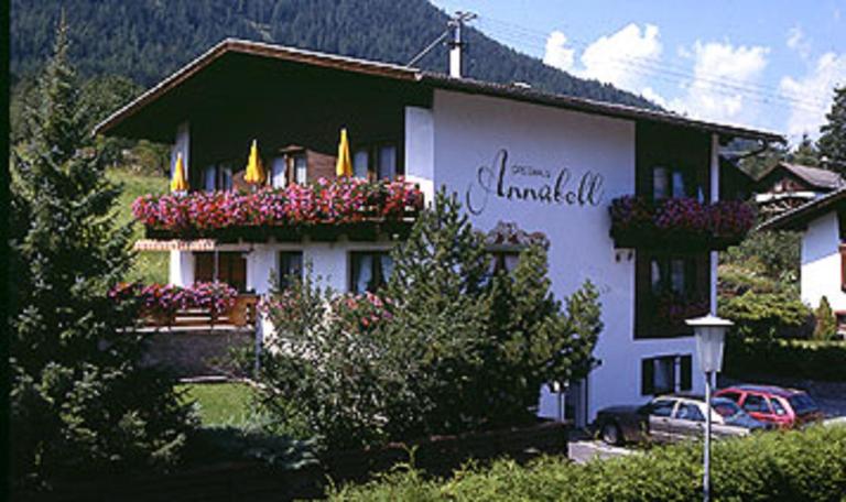 Gästehaus Annabell und Barbara - B&B Sautens