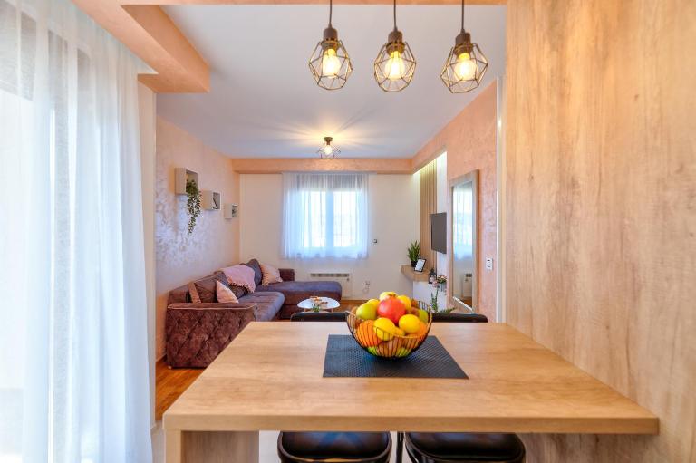 Apartment Stefan in Vila Katalina Lux - Bed and Breakfast Zlatibor